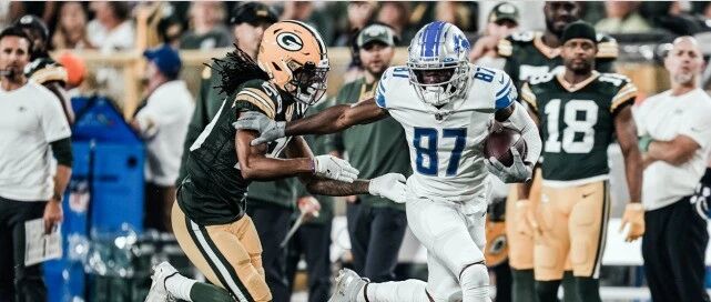 包装工35-17击败雄狮 绿湾跑卫阿隆琼斯单场达阵大四喜