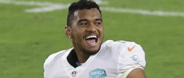 迈阿密新王上位！海豚任命新秀四分卫图阿接替大胡子出任先发