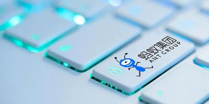 蚂蚁集团“暂缓IPO”身后事：概念股应声下坠，战配基金紧急公告安抚持有人