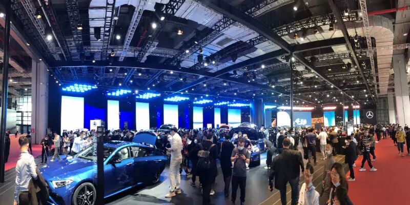 新老车企激烈角力上海车展背后：新趋势和新变革正颠覆行业
