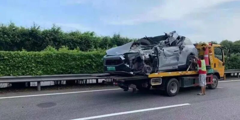 八个月三起事故 沈海高速成蔚来“魔咒”？