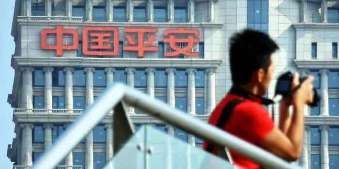 中国平安发布年报：2021年归母营运利润同比增长6.1%，年末投资组合规模近3.92万亿元