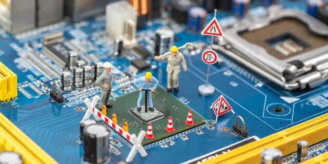 硅料价格持续上升 光伏巨头相继宣布硅片涨价