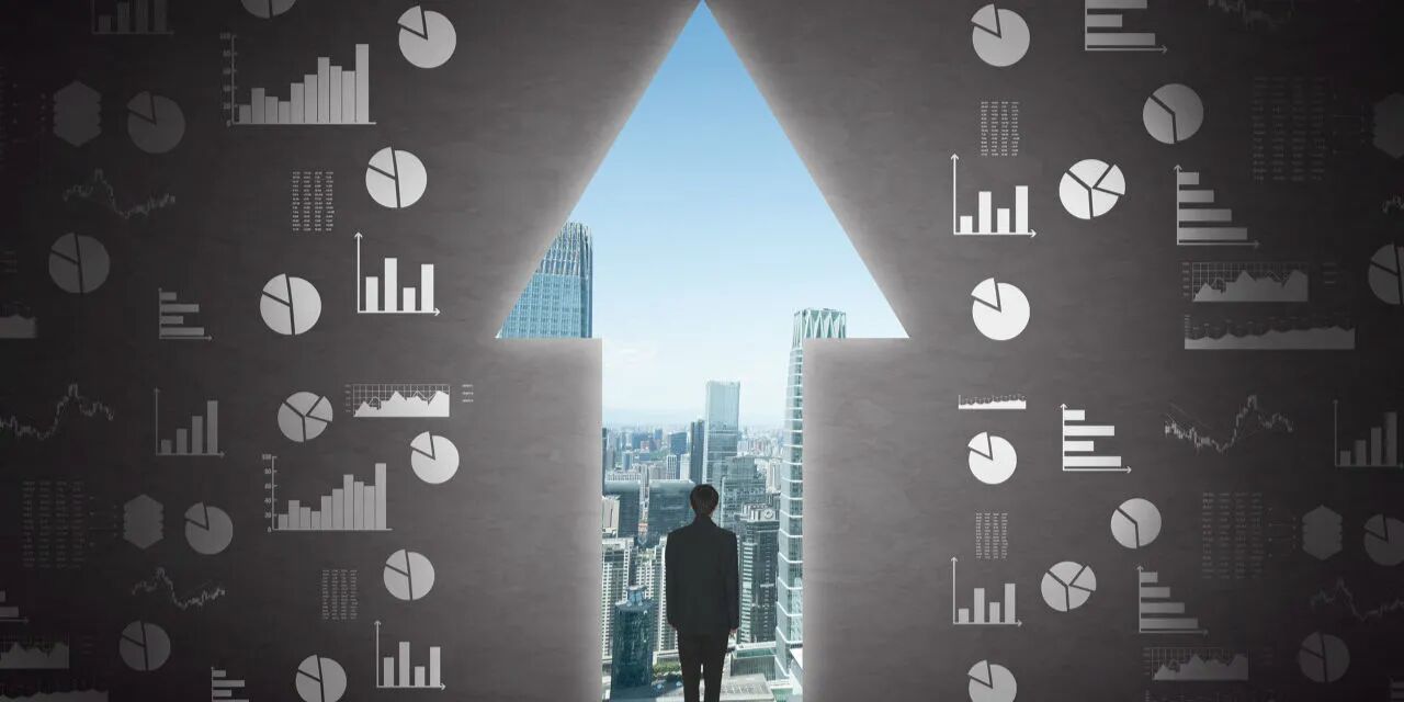 2022全球经济展望：跑赢滞胀要过“三关”