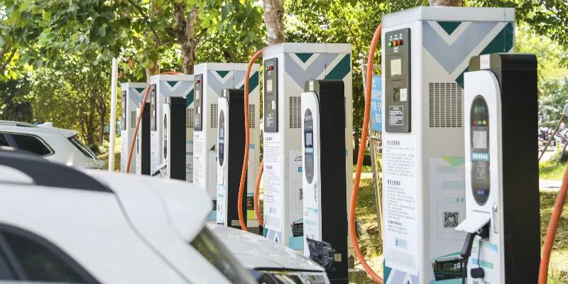 充电桩“四大巨头”开始相互打通  占70%份额的巨头们在图谋什么？