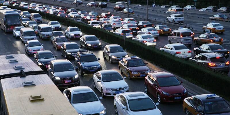 9月汽车销量因缺芯“五连降”  但新能源渗透率上升至20.4%