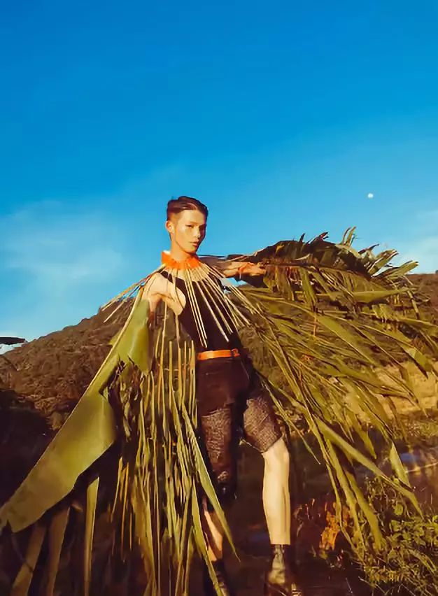 中國「鄉村超模」時尚走秀，驚艷200萬網友：這氣場不輸维多利亚的秘密！ 時尚 第11張