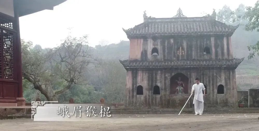 (寻仙问道)峨眉山为人熟知的是我国四大佛教名山,事实上,它还是一座