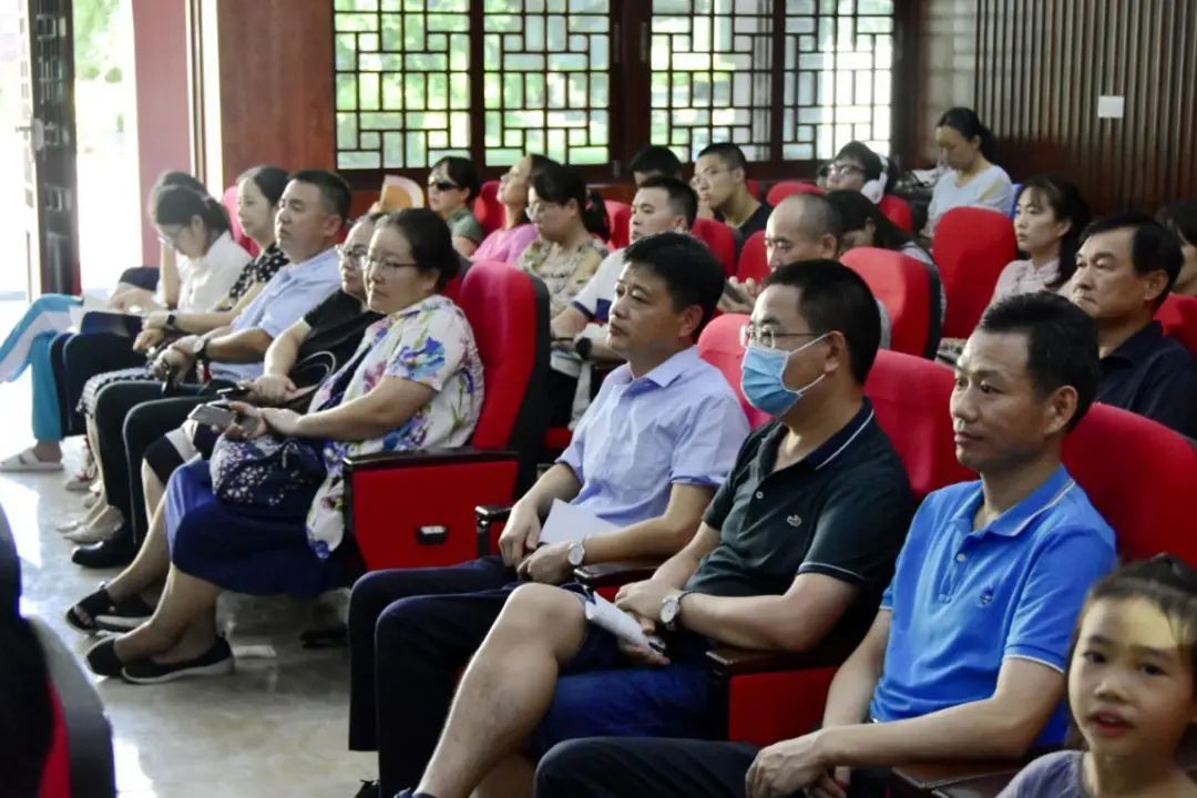 海南中学东坡学校_海南东坡学校初中部老师名单_海南东坡学校地址