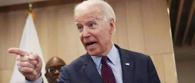 拜登警告在乌美国人应立即离开乌克兰