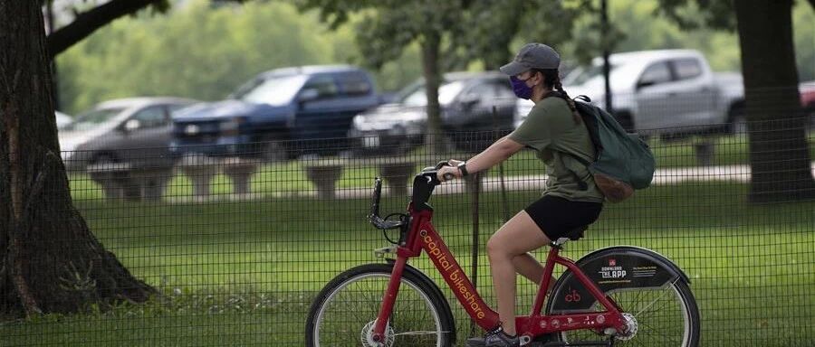 进退两难的国际新生：纯上网课将不准入境美国 怎么办？！