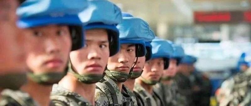 我们是中国维和部队！我们为和平而来！
