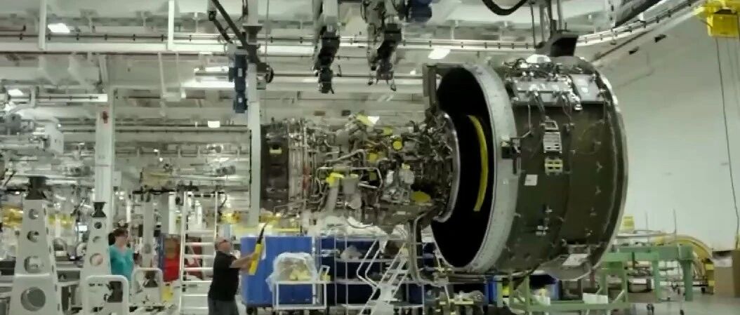 美国军工复合体大发“战争财”