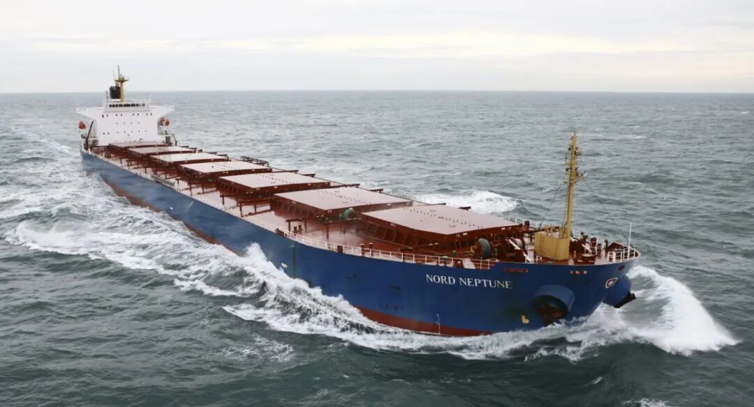Panamax-Bulk-Carrier.jpg