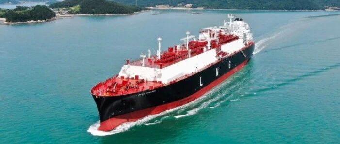 别干了！都去运LNG吧, 运费一天飙了40%! 马上破200000... 看这阵势, 没完