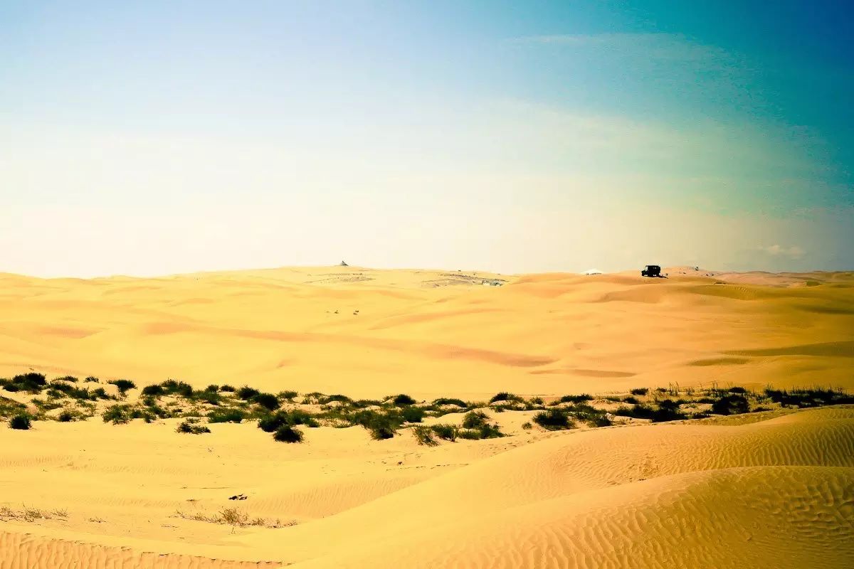 库布齐沙漠资料图片