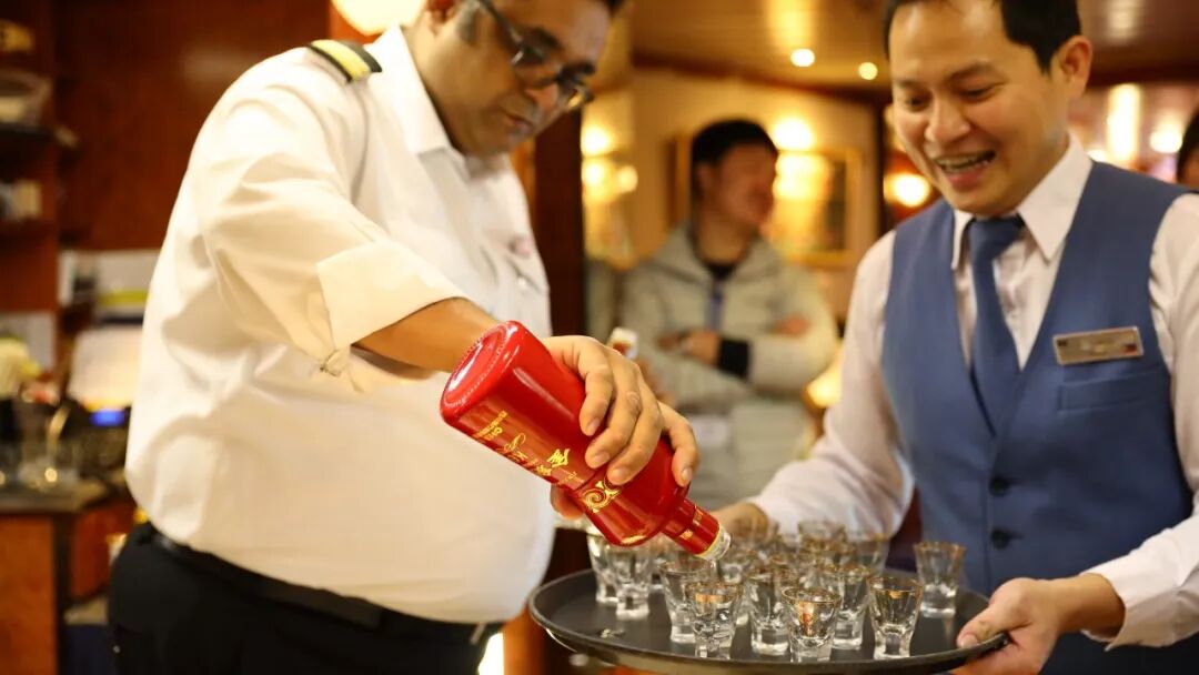 为什么白酒这么辣，还那么多人爱喝？