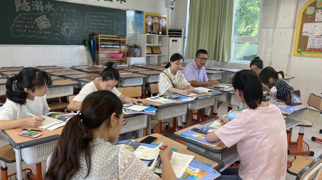 小学语文备课教案模板_小学一年级语文备课教案模板_盏西镇中心小学六年级集体备课第五单元教案模板