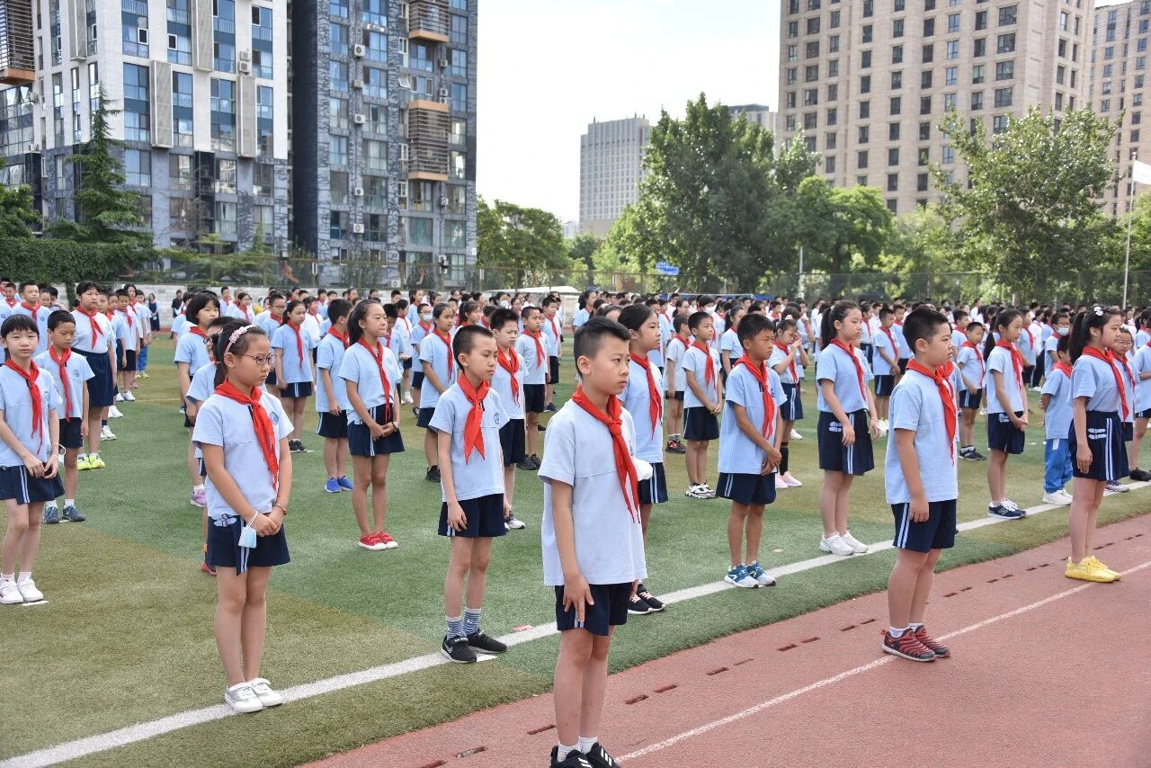 北京市三里屯一中(sltyzweixin)- 公众号历史文章 - 微小领