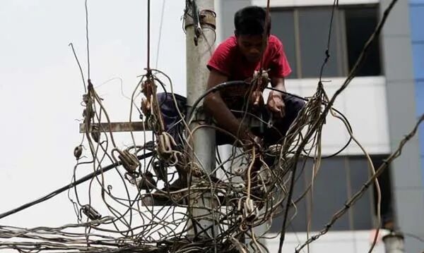 印度偷电 (4).jpg