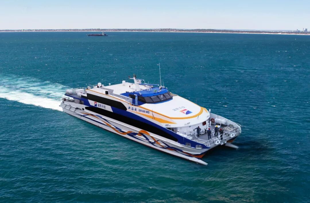 江龙船艇造永航之星号高速客船开启运营