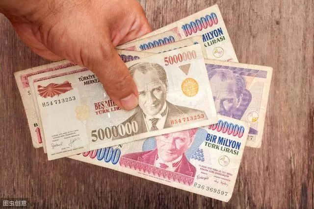 土耳其冻结330万个银行账户，或将推动比特币再次飙升