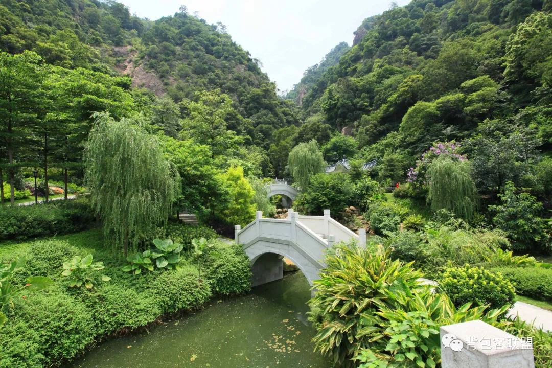 西樵山旅游攻略_南平茫蕩山旅游攻略_鳳縣紫柏山旅游攻略