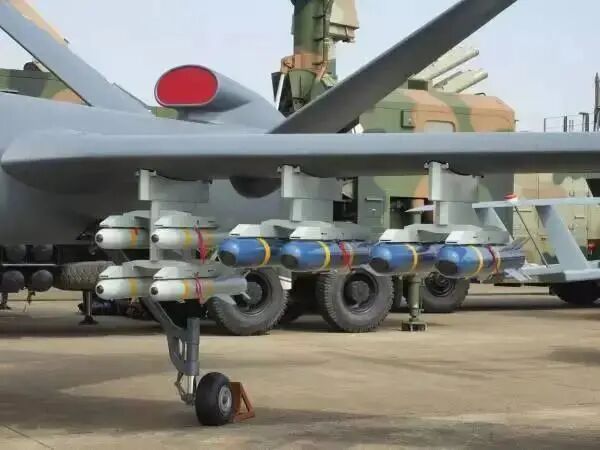 沙特無人機也搞起來了？網友：有中國血統吧的圖8