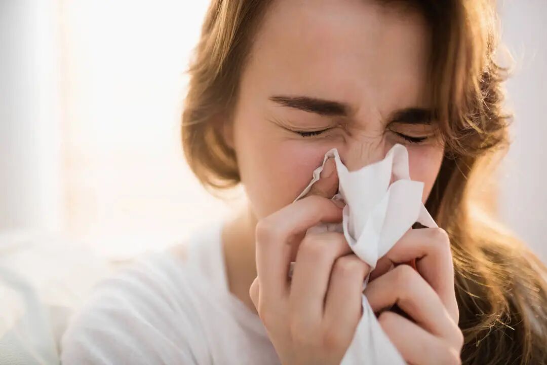 感冒鼻塞速效缓解法：6个妙招让你快速通气，告别鼻塞烦恼