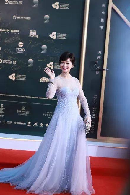 赵雅芝居然65岁了？白素贞果真一点都不会老(图7)