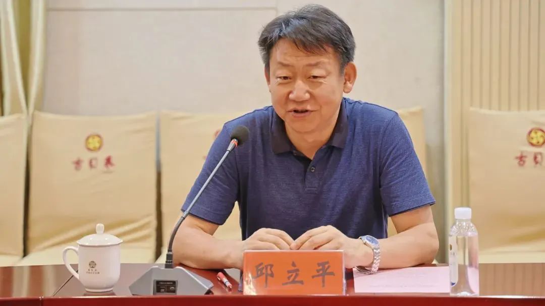 魏凯章介绍了近年来武城县多措并举推动企业与高校及科研机构开展