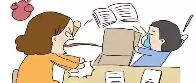 妈妈深夜狂吼式辅导，一人训娃，全小区受教育！