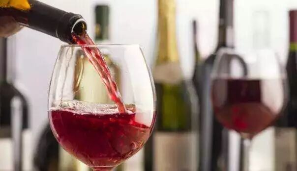 喝酒一定伤肝？或许葡萄酒真是个意外！