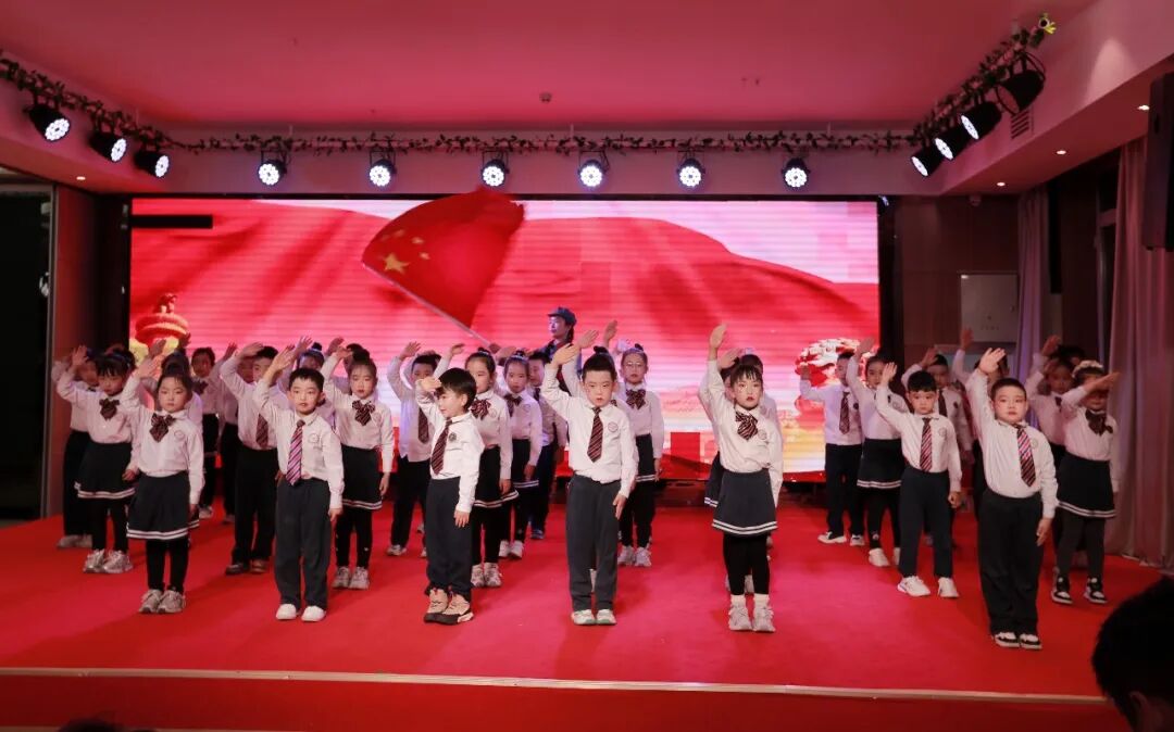 赓续西路军红色血脉 厚植新时代拥军情怀——喜迎红西路军后代，丹霞大酒店举办欢迎晚会（图19）