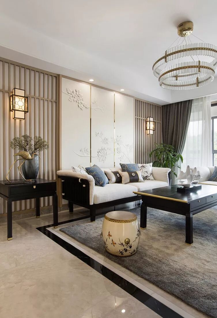 143㎡新中式4室2厅，古典淡雅，整体空间和谐开阔！