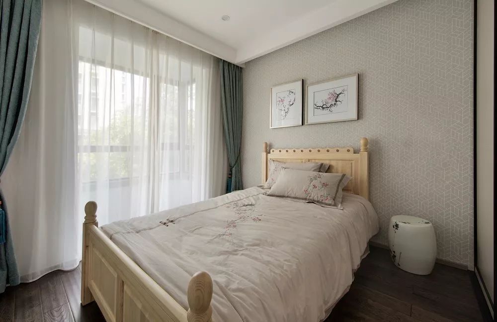 143㎡新中式4室2厅，古典淡雅，整体空间和谐开阔！