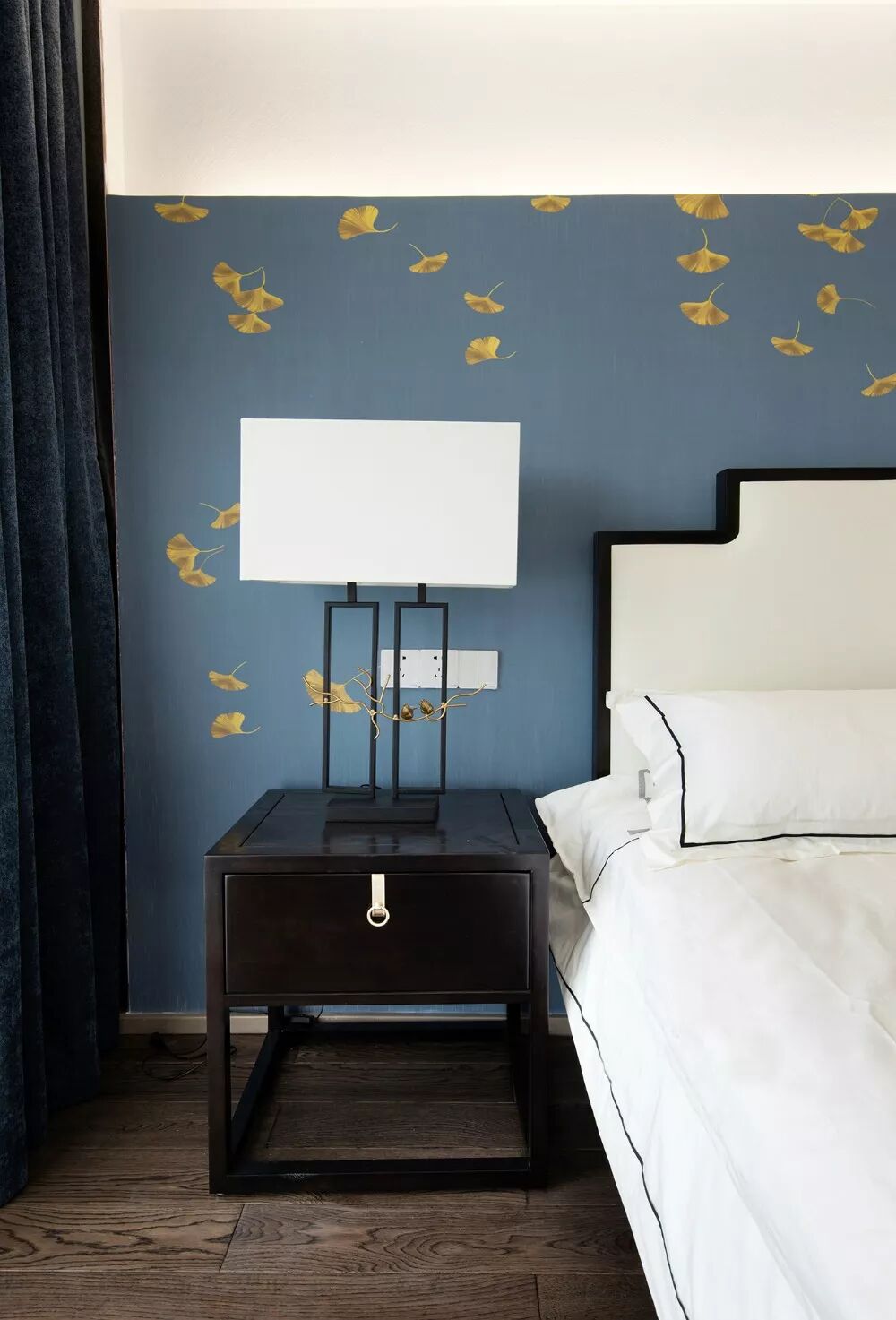 143㎡新中式4室2厅，古典淡雅，整体空间和谐开阔！