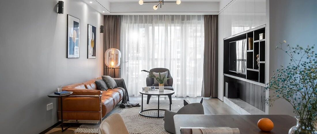 130㎡现代主义4室2厅，远离喧嚣融入质感生活