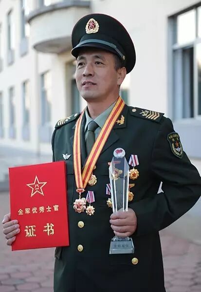 一级军士长:比将军还少的兵