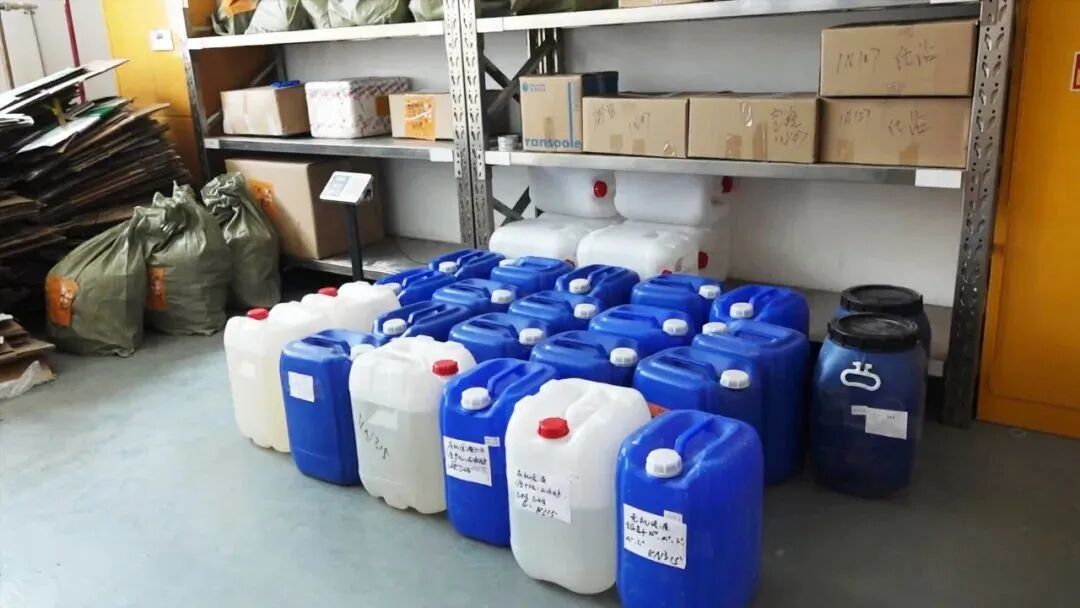 高校实验室危险废弃物暂存如何管理？(图12)