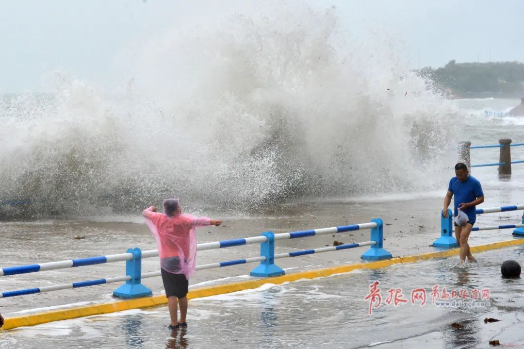 雨下了一天兩夜! 青島發布暴雨黃色預警,海水浴場、棧橋等景區關閉 旅遊 第23張