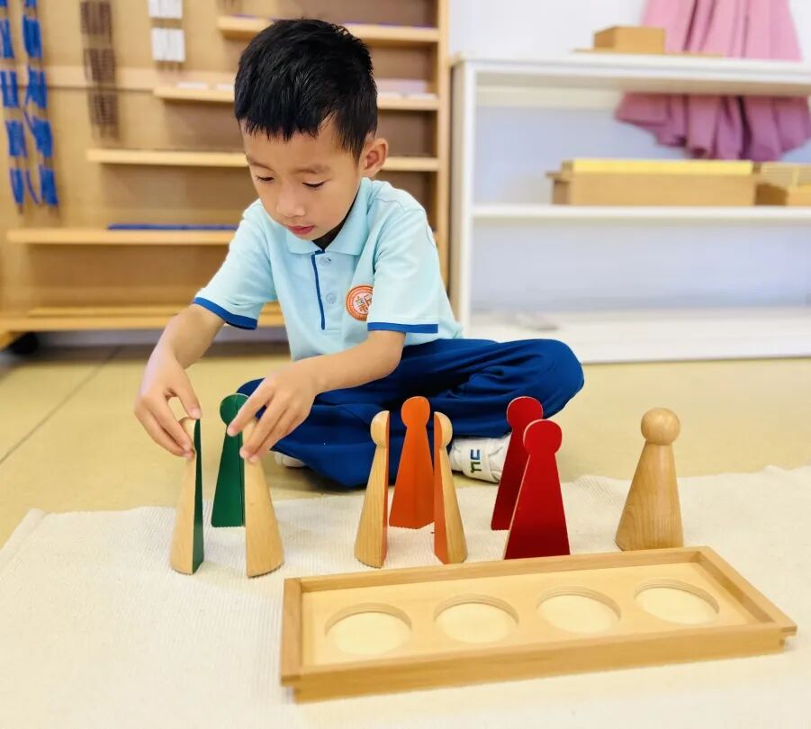 蒙氏班后上小学_不要让孩子上蒙氏班_班蒙氏孩子让要上幼儿园