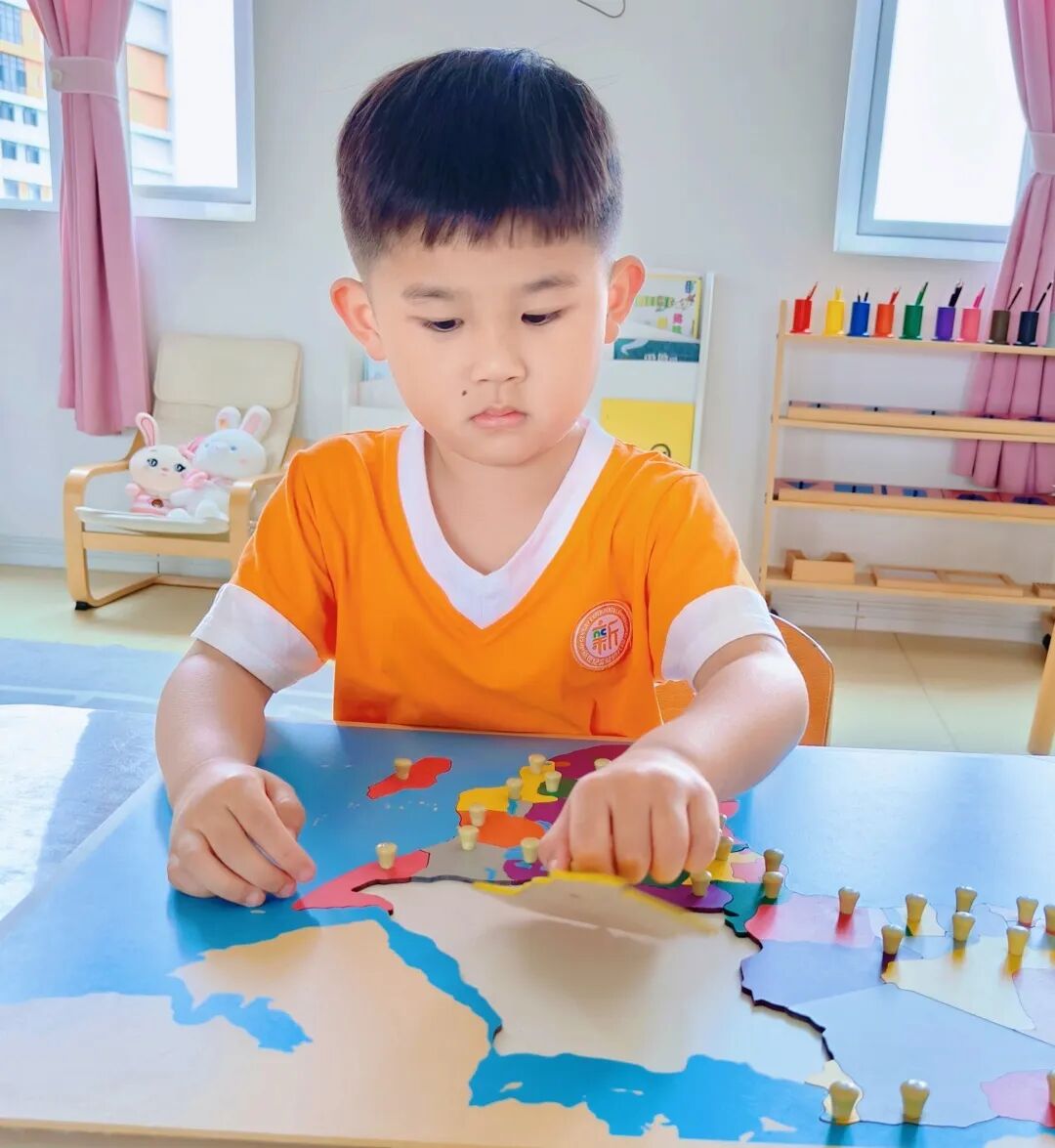 蒙氏班后上小学_不要让孩子上蒙氏班_班蒙氏孩子让要上幼儿园