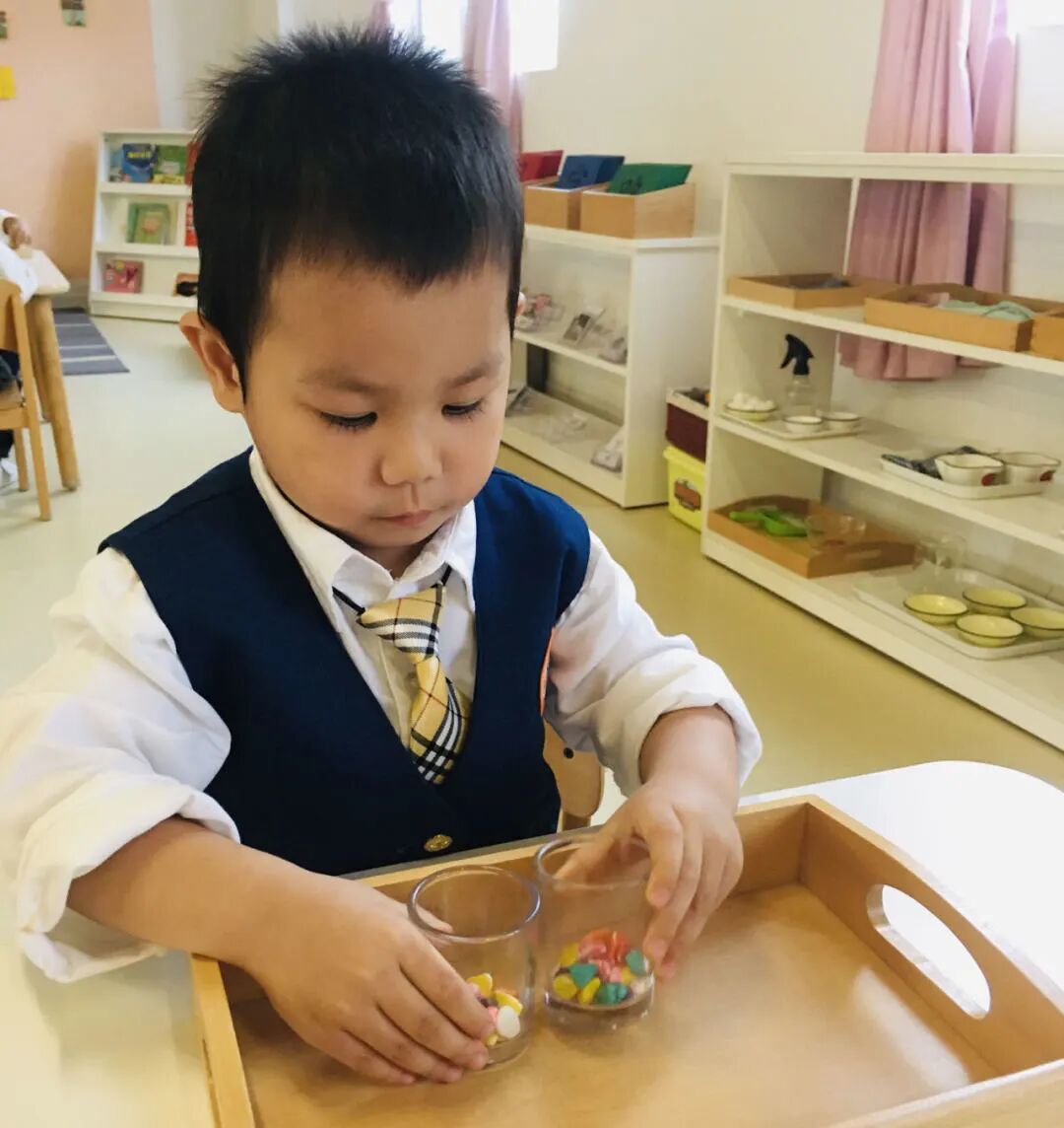 不要让孩子上蒙氏班_班蒙氏孩子让要上幼儿园_蒙氏班后上小学