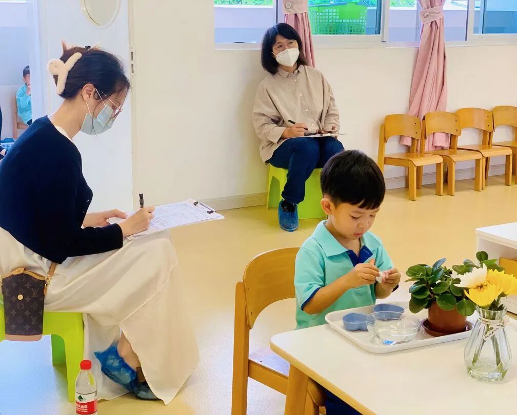 不要让孩子上蒙氏班_班蒙氏孩子让要上幼儿园_蒙氏班后上小学