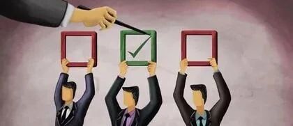 用人铁律：宁用朴拙君子，不用聪明小人