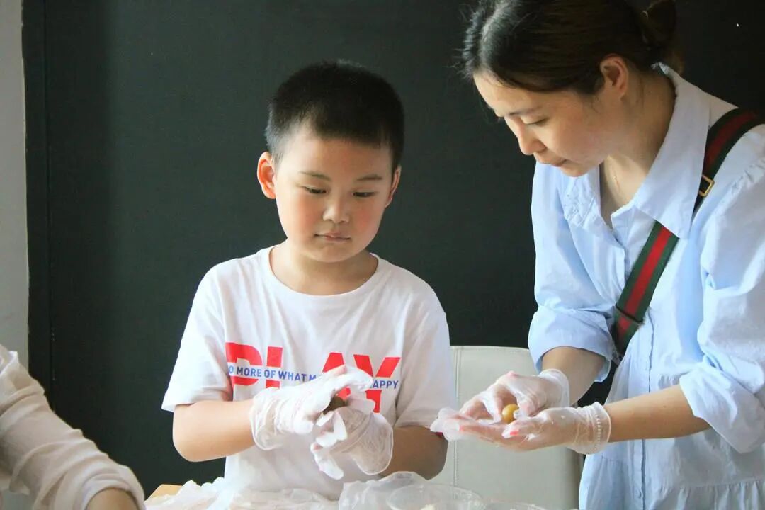 探索之旅｜2021年9月“传统游乐 潮玩中秋”主题亲子活动圆满结束