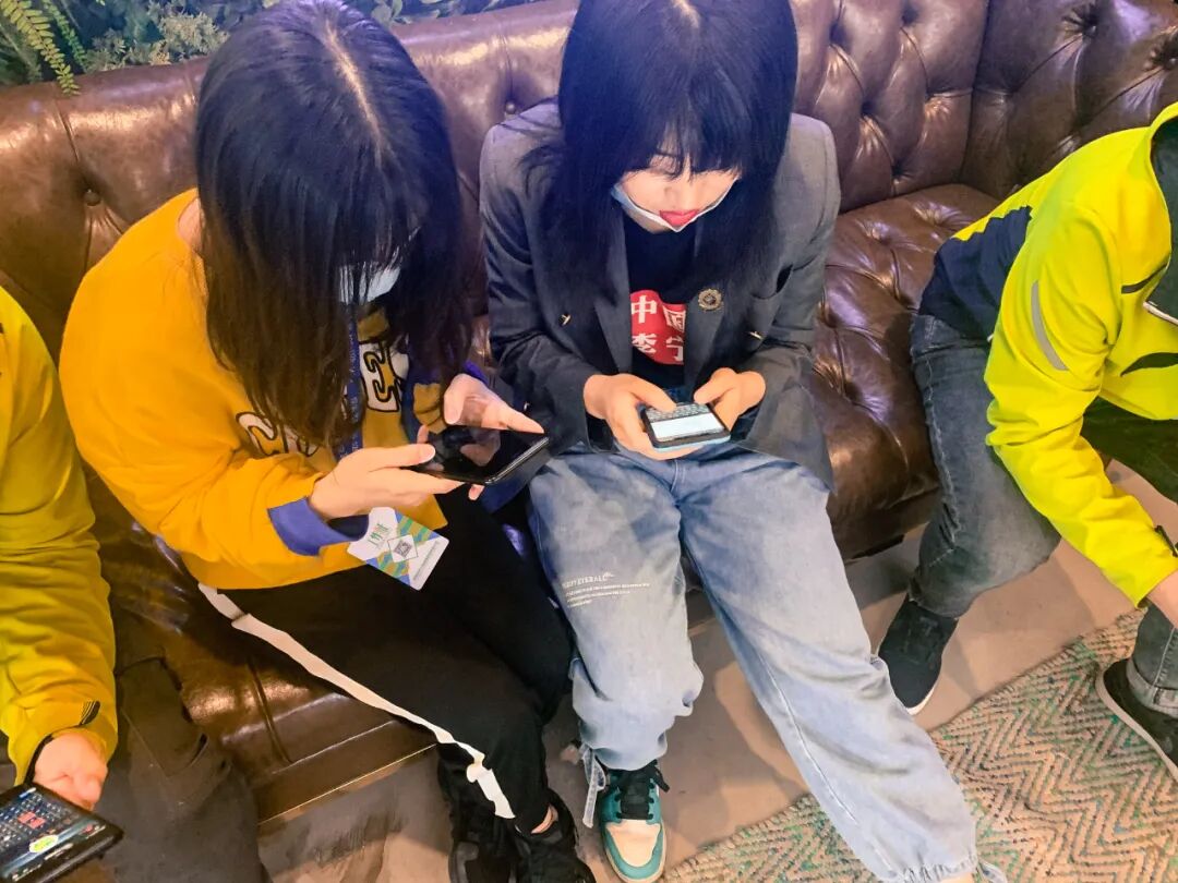 探索團建 | 歪？在嗎？線上團建約一波呀~