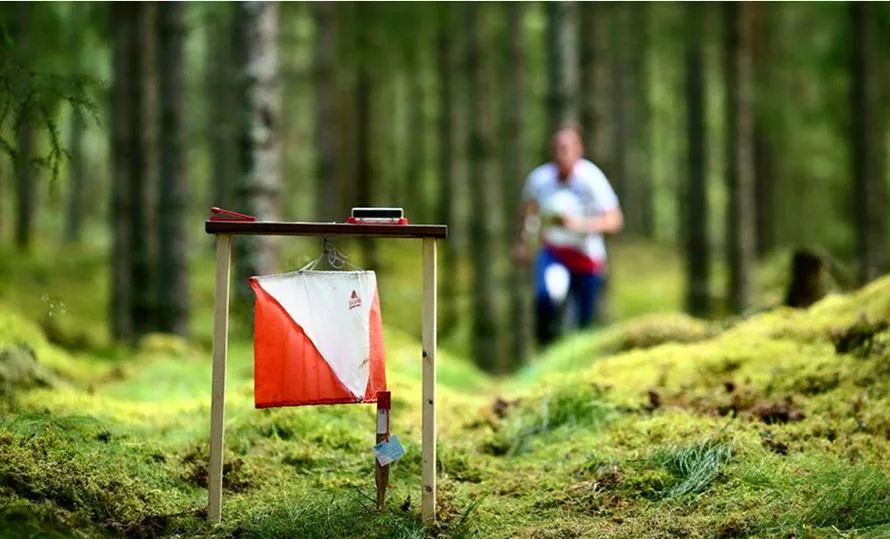 探索团建 | 夏天是一场冰与火的修行，生活在脚下，旅行去远方。