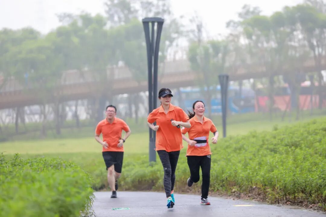 探索团建 | 凝聚青春能量，传承“五四”精神！